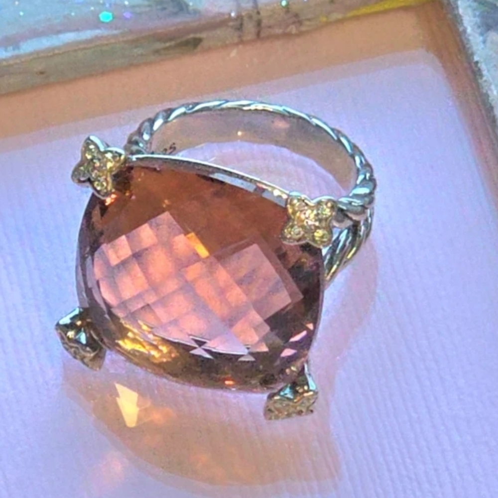 David Yurman Rose-Pink Cushion Cut Gemstone Ring with Pavé Prongs - Picture 2 of 6